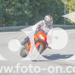 thumb_FF108084-1