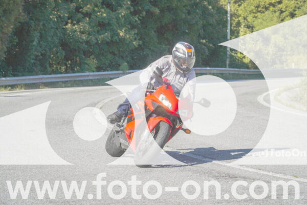 <h1 class="product-title">thumb_FF108084-1</h1>