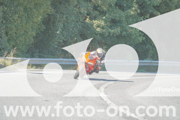<h1 class="product-title">thumb_FF108112-1</h1>