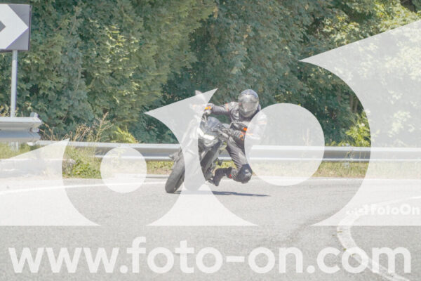 <h1 class="product-title">thumb_FF108114_1</h1>