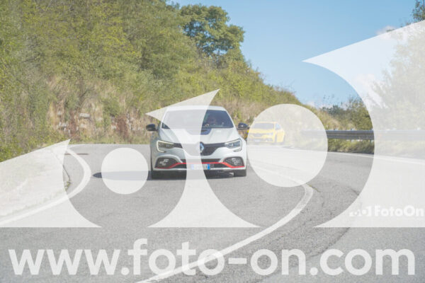 <h1 class="product-title">thumb_FF108122</h1>