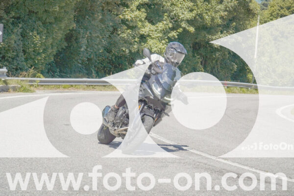 <h1 class="product-title">thumb_FF108137</h1>