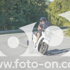 thumb_FF108158-1