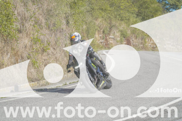 <h1 class="product-title">thumb_FF108183-1</h1>