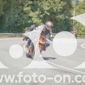 thumb_FF108205