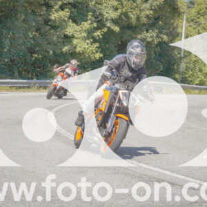 thumb_FF108206