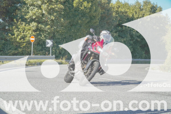 <h1 class="product-title">thumb_FF108233</h1>