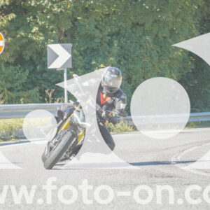 thumb_FF108244-1