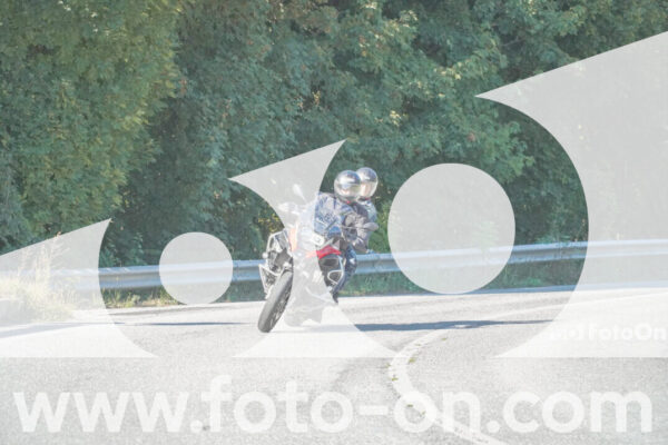 <h1 class="product-title">thumb_FF108248</h1>