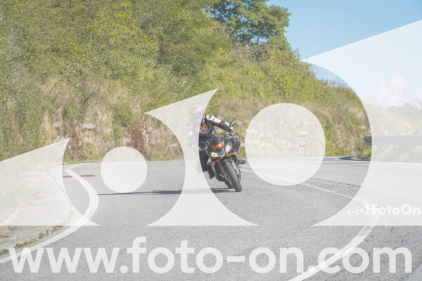 <h1 class="product-title">thumb_FF108279</h1>