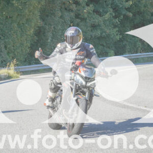 thumb_FF108286-1