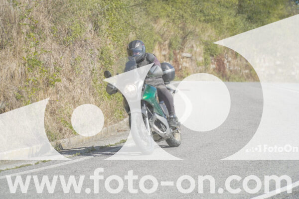 <h1 class="product-title">thumb_FF108290-1</h1>