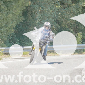 thumb_FF108301