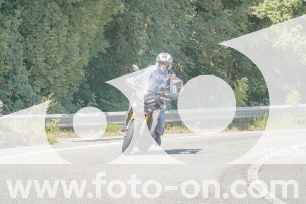 <h1 class="product-title">thumb_FF108301</h1>