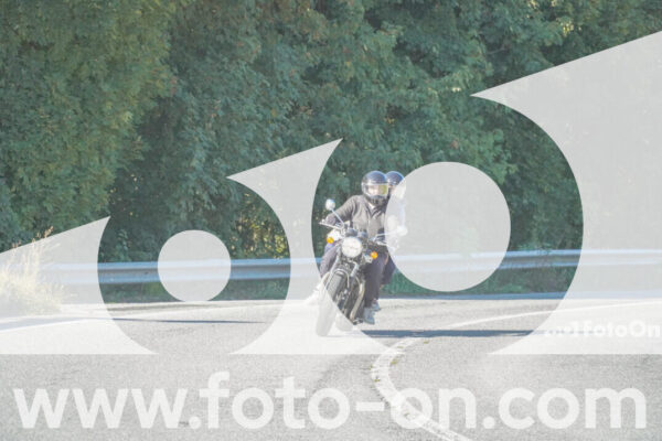 <h1 class="product-title">thumb_FF108306</h1>