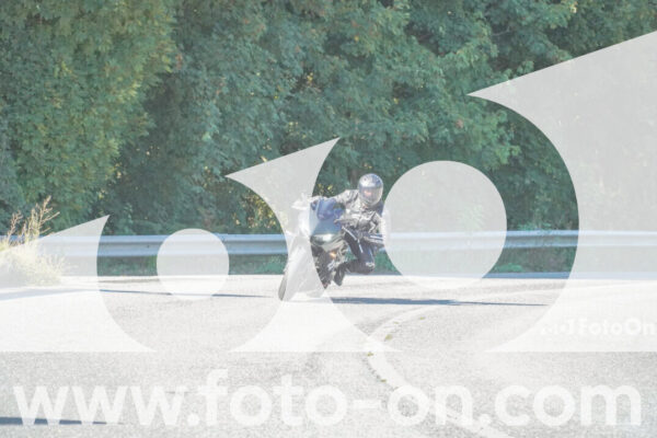 <h1 class="product-title">thumb_FF108313-1</h1>