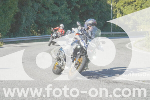 <h1 class="product-title">thumb_FF108336-1</h1>