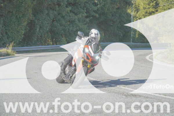 <h1 class="product-title">thumb_FF108351-1</h1>
