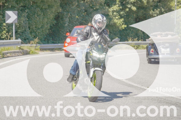 <h1 class="product-title">thumb_FF108363</h1>
