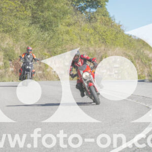 thumb_FF108372-1