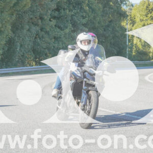 thumb_FF108378-1