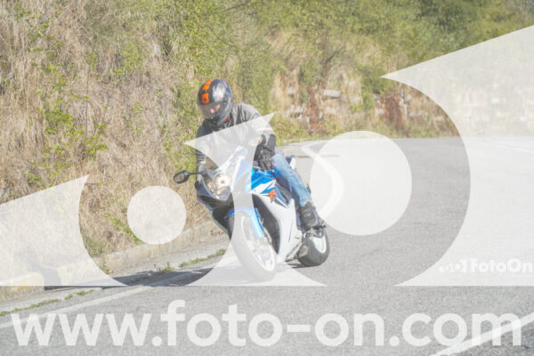 <h1 class="product-title">thumb_FF108384</h1>
