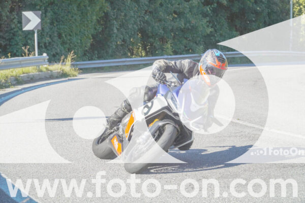 <h1 class="product-title">thumb_FF108388-1</h1>
