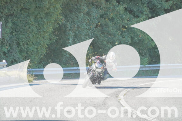 <h1 class="product-title">thumb_FF108389</h1>