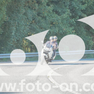 thumb_FF108406-1