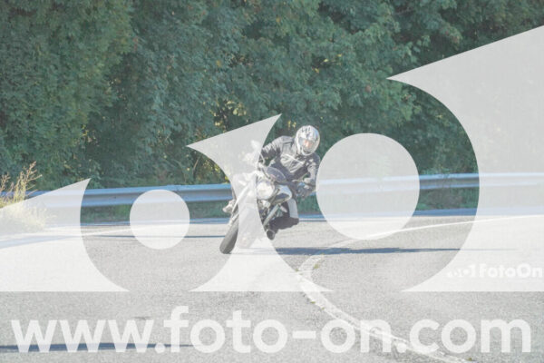 <h1 class="product-title">thumb_FF108408-1</h1>
