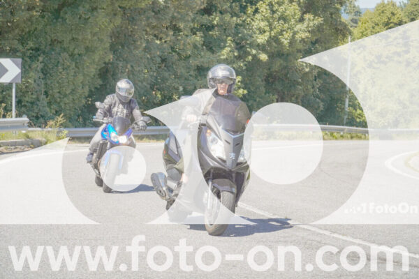 <h1 class="product-title">thumb_FF108411</h1>