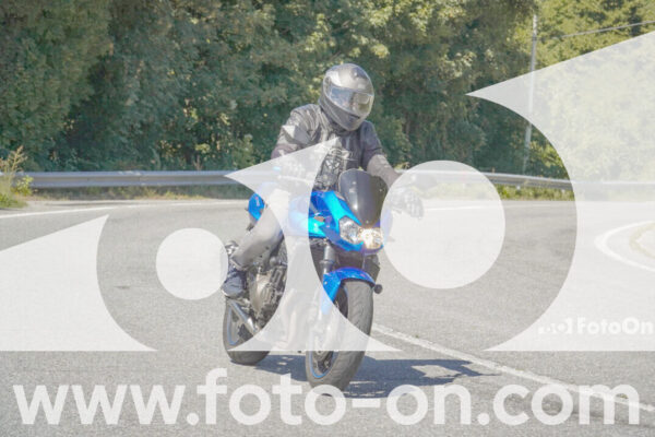<h1 class="product-title">thumb_FF108412</h1>