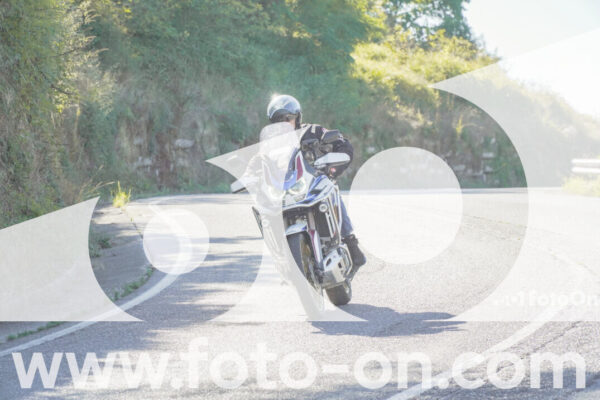 <h1 class="product-title">thumb_FF108441</h1>