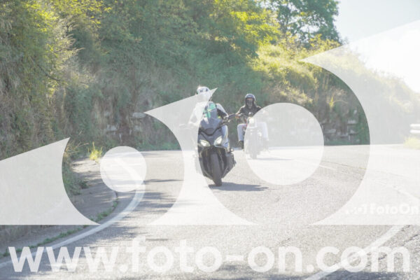 <h1 class="product-title">thumb_FF108448</h1>