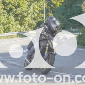 thumb_FF108458-1