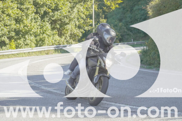 <h1 class="product-title">thumb_FF108458-1</h1>
