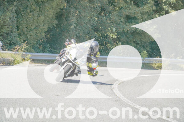 <h1 class="product-title">thumb_FF108468</h1>