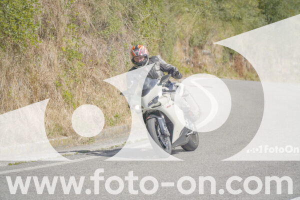 <h1 class="product-title">thumb_FF108489</h1>