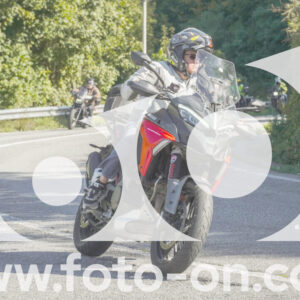 thumb_FF108504-1