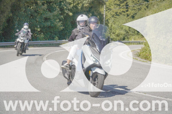 <h1 class="product-title">thumb_FF108508</h1>