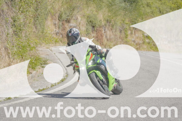 <h1 class="product-title">thumb_FF108510</h1>