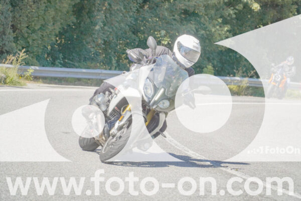 <h1 class="product-title">thumb_FF108538</h1>