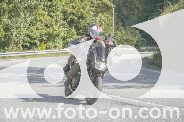 <h1 class="product-title">thumb_FF108611-1</h1>