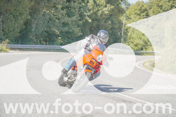 <h1 class="product-title">thumb_FF108620</h1>