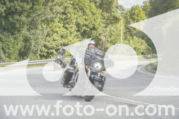 <h1 class="product-title">thumb_FF108625-1</h1>