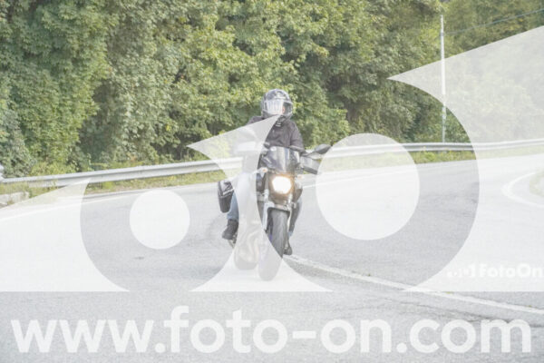 <h1 class="product-title">thumb_FF108636</h1>