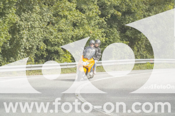 <h1 class="product-title">thumb_FF108646-1</h1>