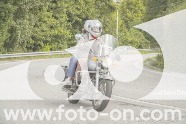 <h1 class="product-title">thumb_FF108722</h1>