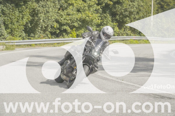 <h1 class="product-title">thumb_FF108749</h1>