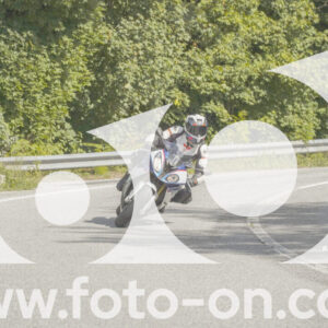 thumb_FF108759-1
